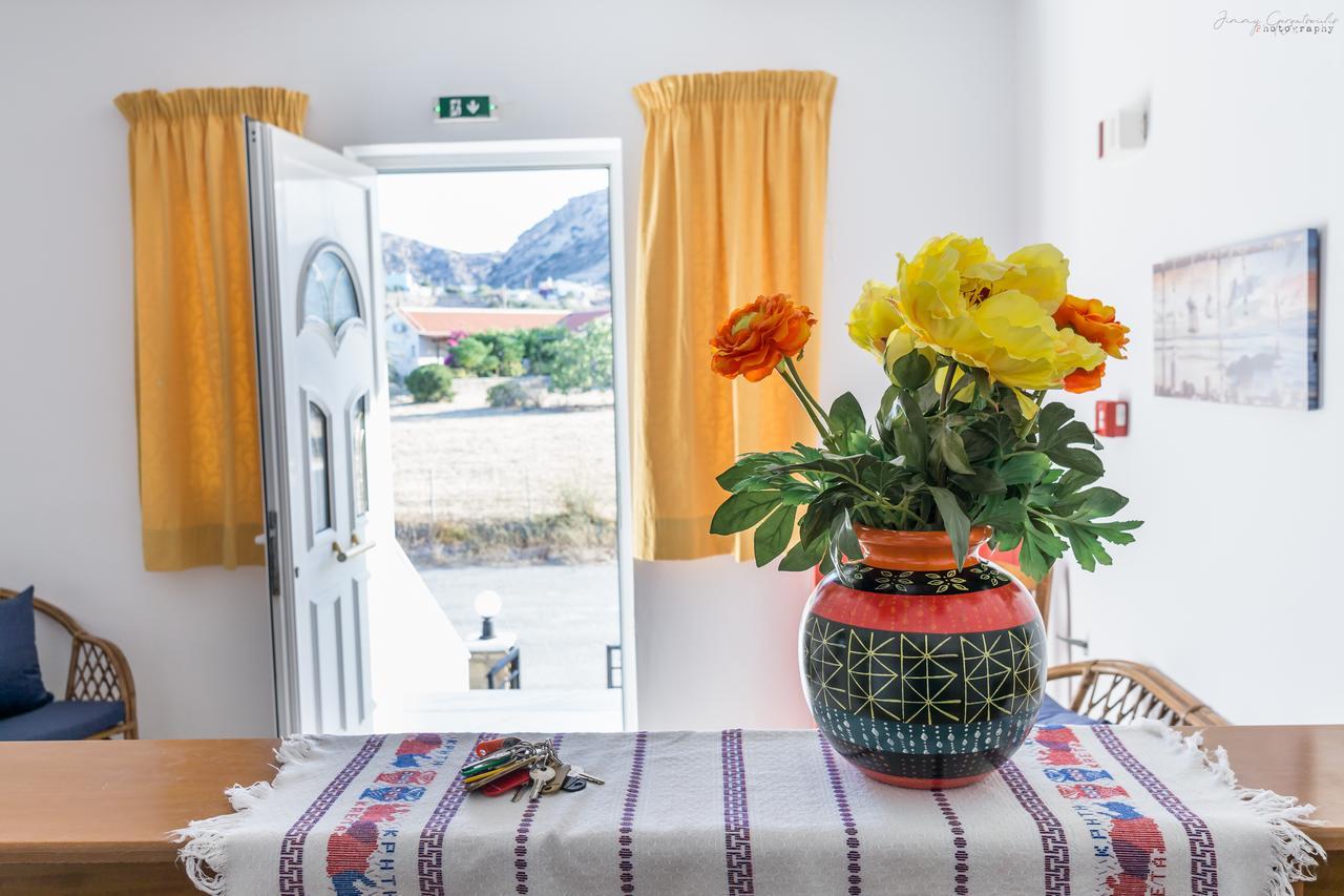 Sotirios Apartments Karpathos Town  Exterior photo