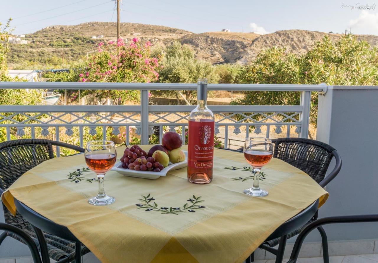 Sotirios Apartments Karpathos Town  Exterior photo