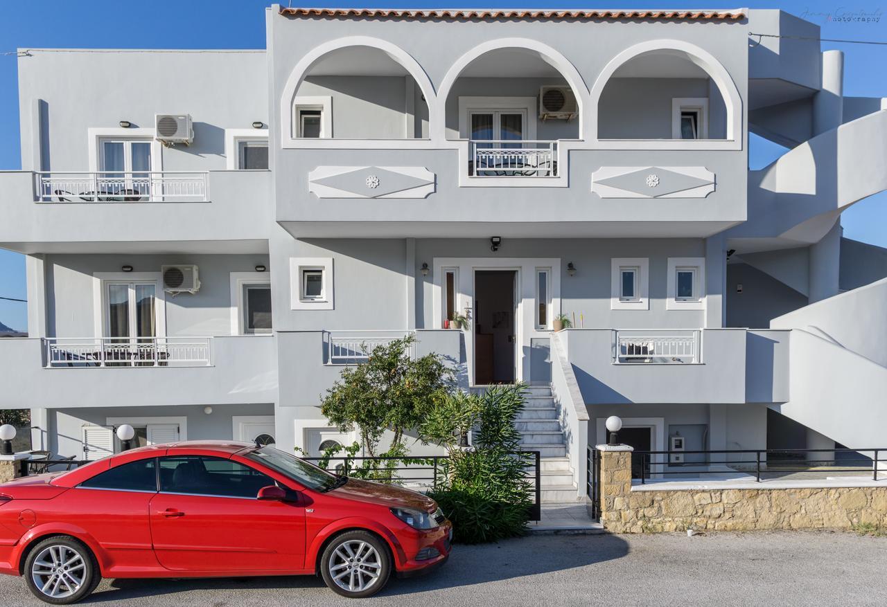 Sotirios Apartments Karpathos Town  Exterior photo